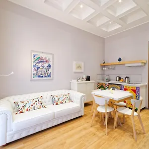 La Porta Di Mezzo Apartment