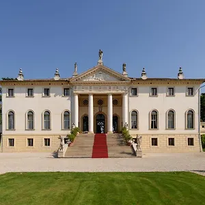 Hotel Corner Della Regina, Vedelago (Treviso)