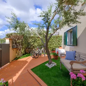 https://orosei-home-holidays-sa-vadde.in-sardinia.net
